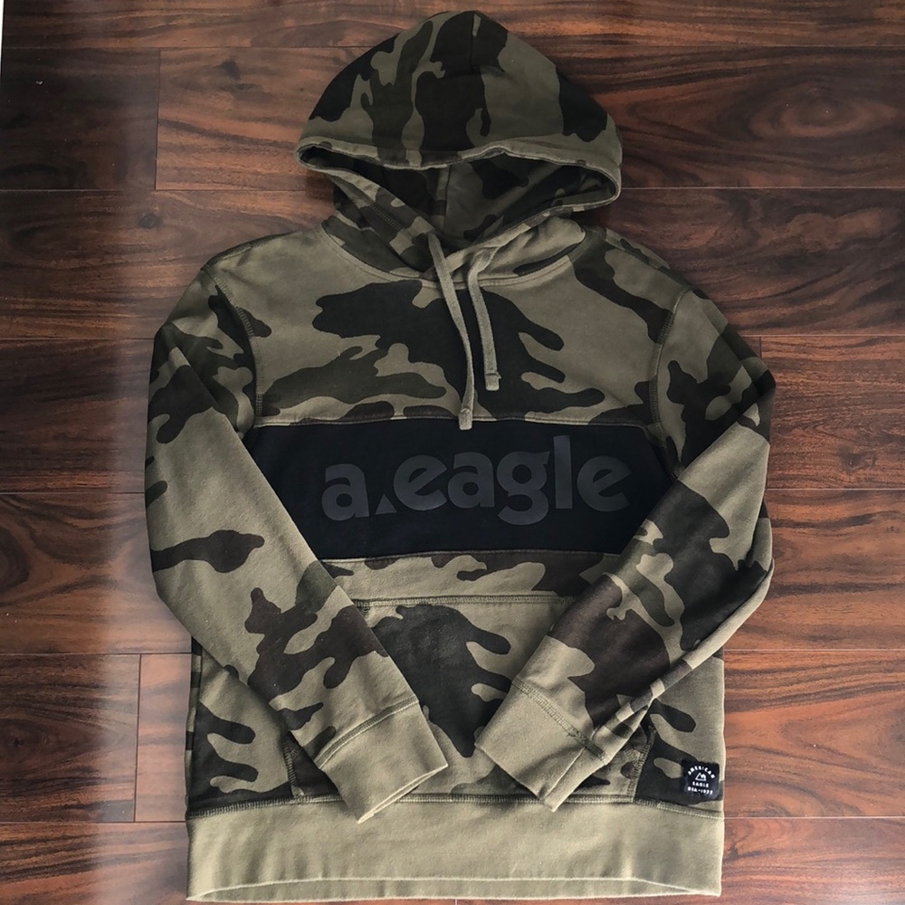 American Eagle Camo Hoodie